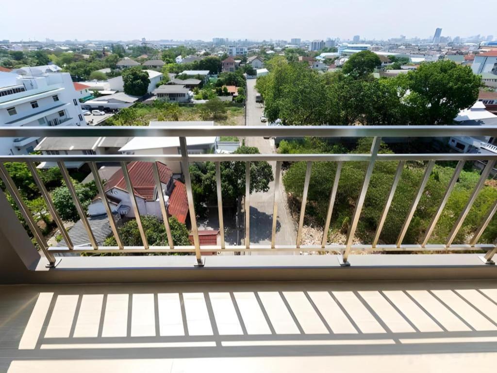 The Queen Palace Bangkok Luaran gambar