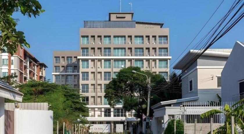 The Queen Palace Bangkok Luaran gambar